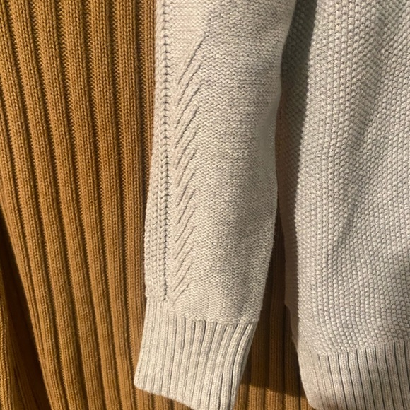 BANANA REPUBLIC & GAP Sweaters Large - Picture 8 of 9